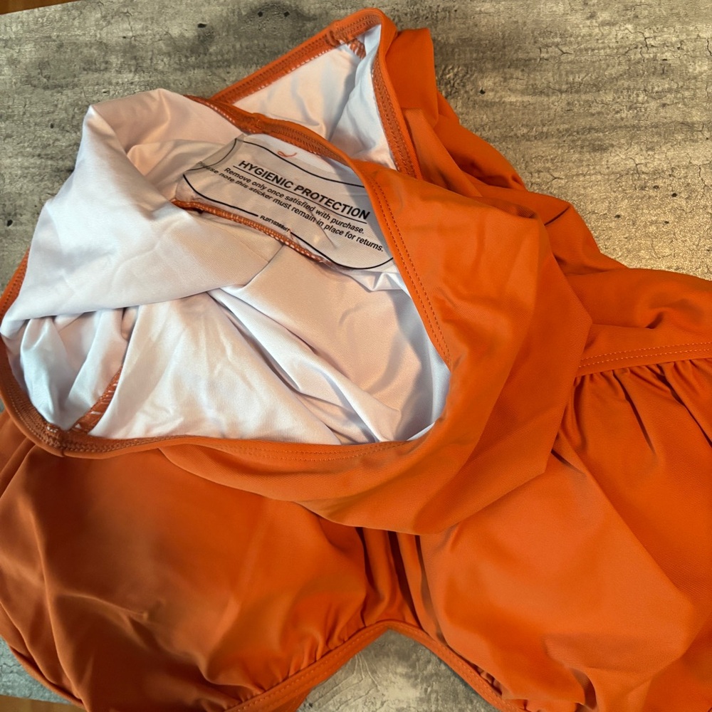 Aqua Eve Plus Size One Piece Swimsuit - Picture 6 of 10